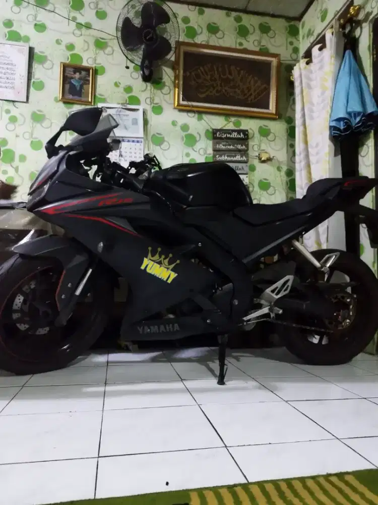 R15 V3 YAMAHA 2017