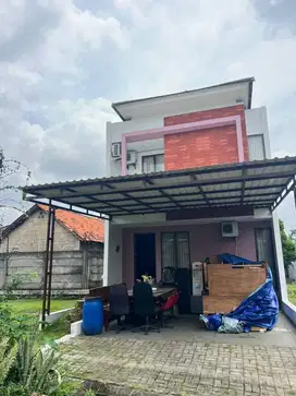 Rumah Cantik Siap Huni -Graha Raya Cluster Melia Garden Rumah 2 Lantai