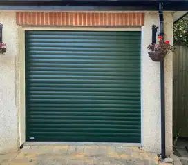 Bengkel service buat baru pintu rolling door, folding gate, henderson