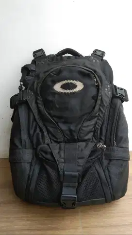 OAKLEY Bagpack 32L ) Ransel