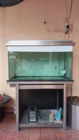 Aquarium stainless