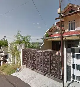 Rumah : Jl. Bukit Hijau, Bukit Sari, Semarang