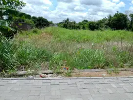 TANAH KOSONG DI KOMPLEK BALADIKA