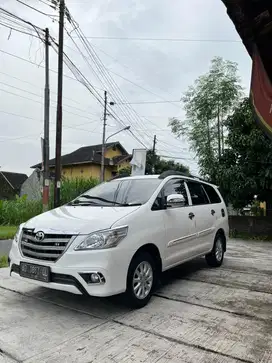 Kijang Innova Up G 2.0 Manual