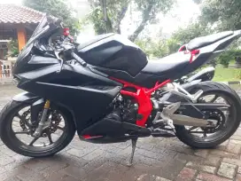 Dijual motor CBR 259rr Abs