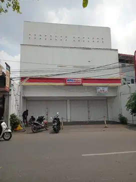 Disewakan Ruko 1,5Lantai Ex Indomaret di Bekasi Kota