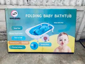 Folding baby bathtub