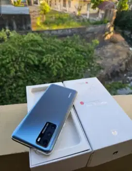 Huawei P40 8/128 GB Kondisi Seperti Baru