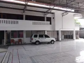 DI SEWAKAN EX SHOWROOM DI SEMARANG TENGAH