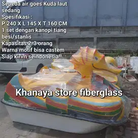 Sepeda air gowes kuda laut sedang kapsitas 2-3 orang/Perahu bebekkan!