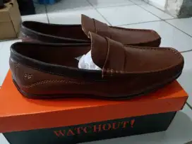 Jual cepat BU Sepatu Baru