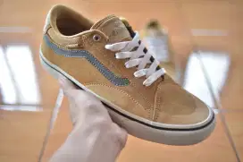 Sepatu Vans TNT Pro