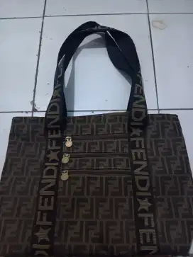 Bag handle merk fendi sas