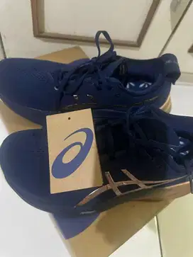 Sepatu Running Asics Gel Nimbus 26 Platinum