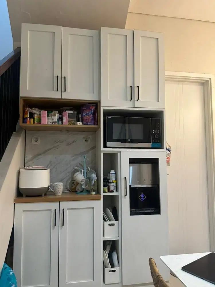 Lemari Mini Kitchen