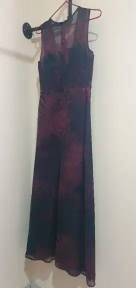 Gaun Pesta / Long dress