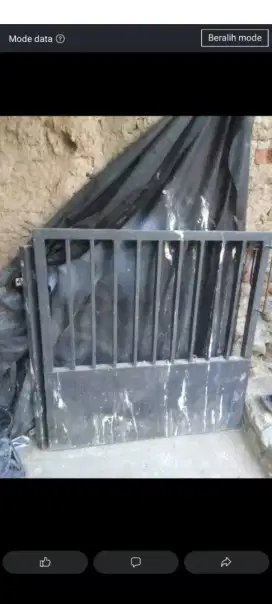 pintu pagar besi