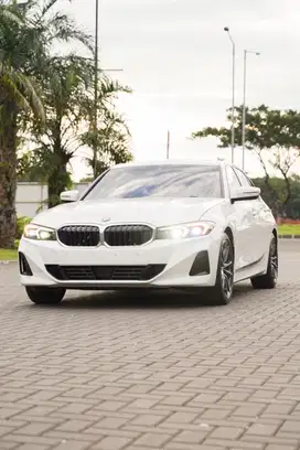Mobil Istimewa !! BMW 320i Sport LCI Facelift 2023 (G20)