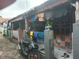 Rumah kontrakan 3 pintu dekat pasar Rau
