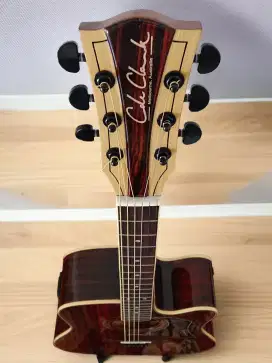 Gitar akustik elektrik cole clark