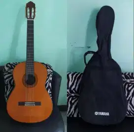 GITAR YAMAHA type C80