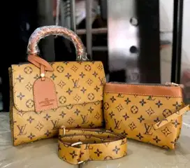 CUCI GUDANG! 100Rb! Tas Fashion selempang wanita