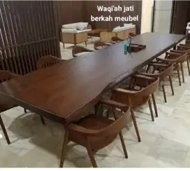 Meja makan jati solid tebal /meja meting k ,10kayu jati tua