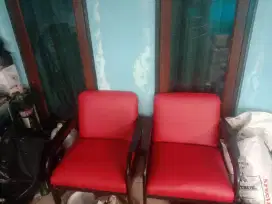 Melayani servis sofa panggilan