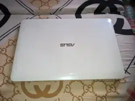 Di jual laptop asus