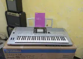 Keyboard yamaha S 710