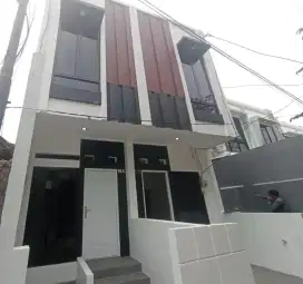 Dijual Rumah modern baru siap huni 2 Lt di Ancol Selatan Jakarta Utara