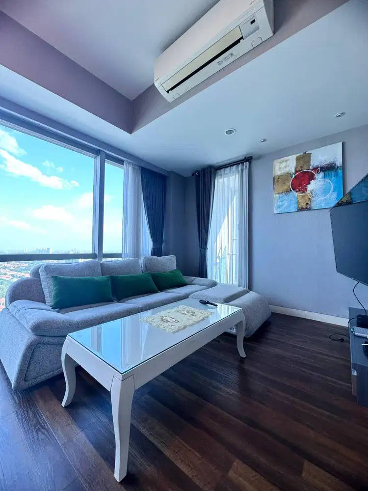 SEWA TAHUNAN APARTEMEN ELITE PALING MURAH LA RIZ MANSION 3BR FURNISHED