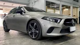 CASH LOW KM - A200 HATCHBACK 2020