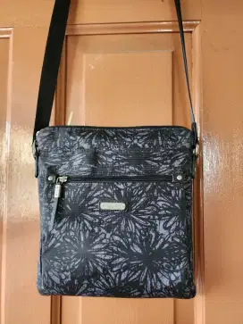baggallini Go Bagg Crossbody Bag with RFID Wristlet
