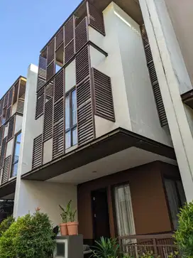 Butuh Dana Cepat Rumah SHM BSD Green Wich, Tangerang