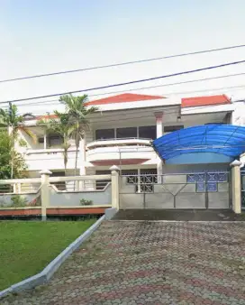 Dijual Rumah Commercial Raya Darmo Harapan