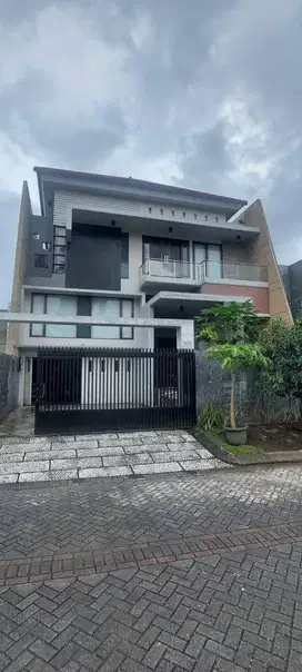 RUMAH TINGGAL SIAP HUNI MALANG KOTA NEGO