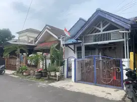Dijual Rumah Luas di Taman Aster Cikarang Bekasi