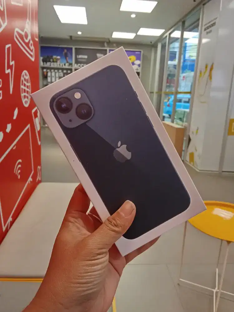IPHONE 13 128 GARANSI RESMI IBOX