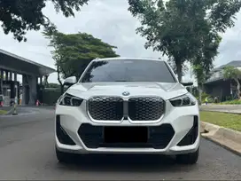 BMW iX1eDrive 2.0