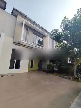 Rumah Baru 2 Lantai Strategis di Latigo Village