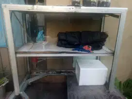 Jual Murah Etalase Kaca Cocok Utk Warteg,Dll,Msh bgs Msh Layak Pake