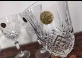 Aneka gelas kristal