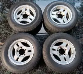 Velg dan ban jimny katana escudo sidekick vitara dll