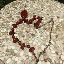 Kalung manik manik lawasan