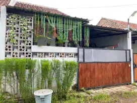 Rumah siap huni nego ditempat, lokasi strategis masuk mobil