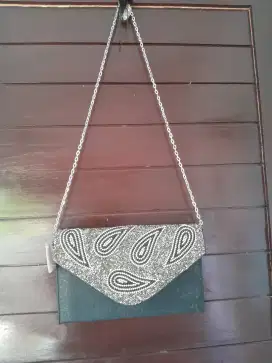 Tas pesta kulit