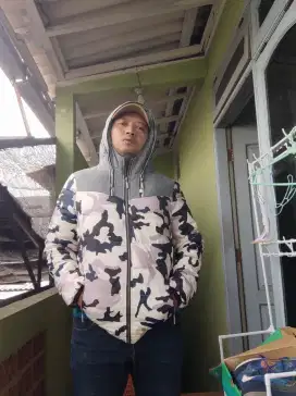 Jaket Camo Loreng Doreng Gelembung Kasual import Thrift
