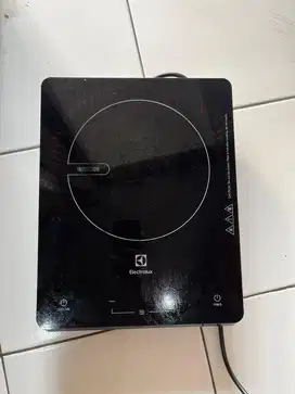 Kompor induksi electrolux 1 tungku