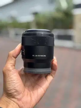 Sony FE 50mm f2.8 Macro Optik Tajam Bersih Berkualitas